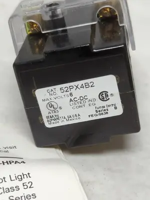 New | in-Stock SIEMENS 52PX4B2 Miscellaneous Equipment (Electrical & Power) | Surplus Asset Holdings #1189897