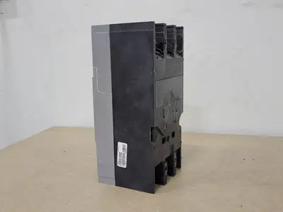 NEW SIEMENS HFXD63B200