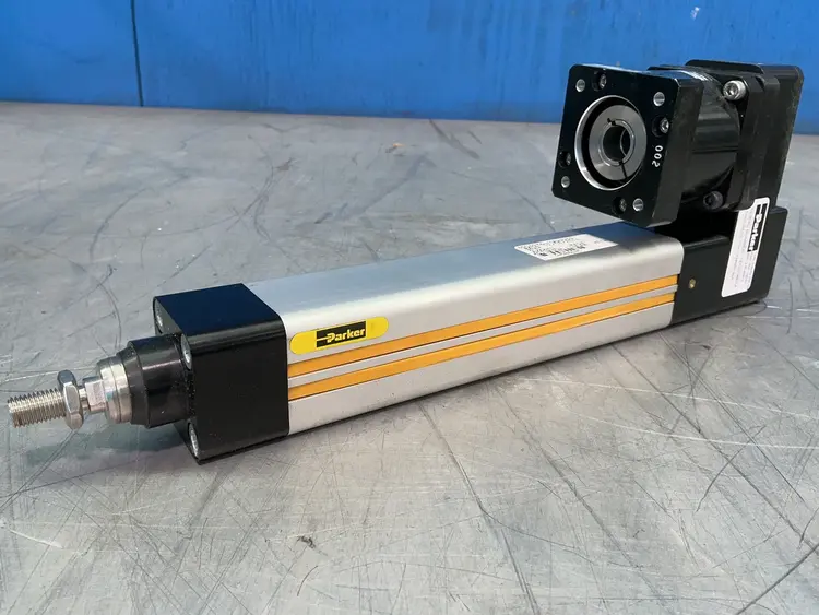 Used PARKER ETH032M10C1NKCFMN0130A Motors (misc) Ohio US | HGR 24 #1566966