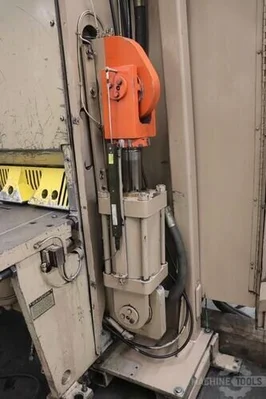 USED CINCINNATI 3750 CH