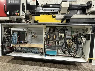 USED 2000 FERROMATIK MILACRON MT310-22