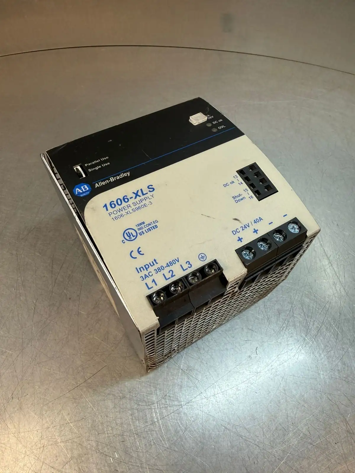 Allen Bradley 1606-Xls960E-3 /A Power Supply (5.2.3)