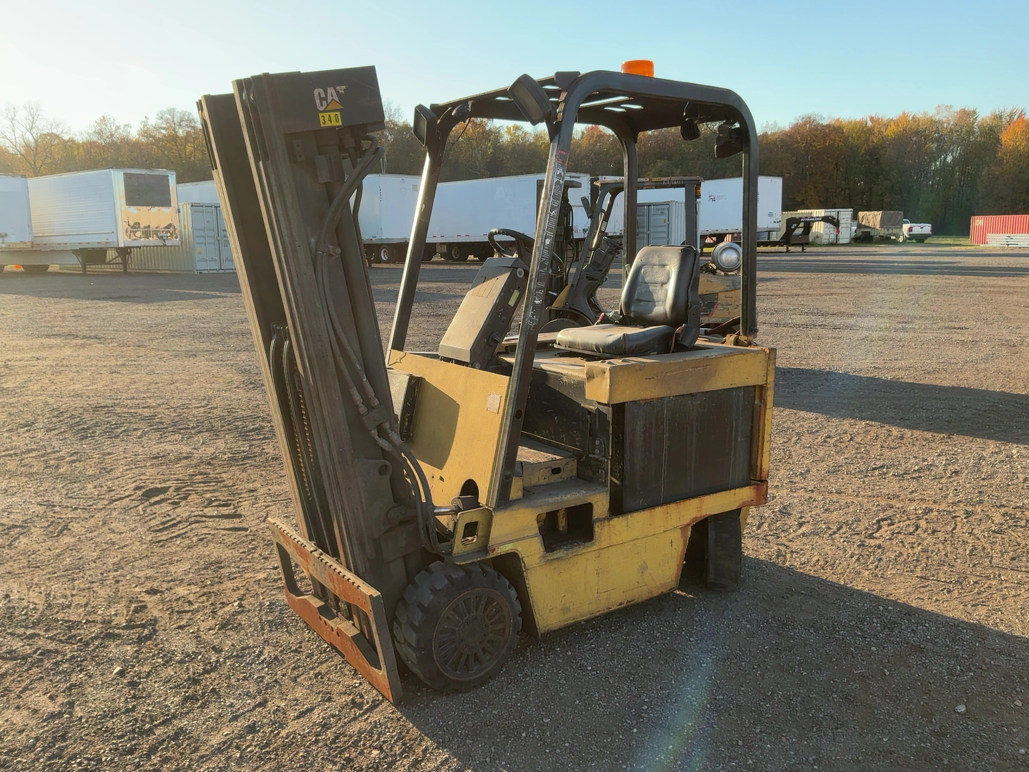 Used CATERPILLAR M50DSA 4-Wheel Sit down Electric Counterbalance Forklifts Michigan US | Miedema Asset Management Group #1579455