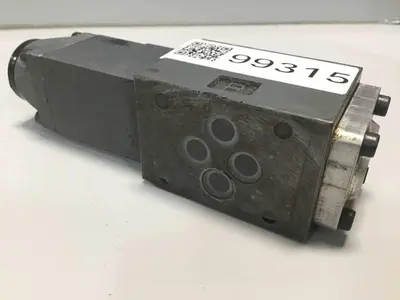 USED REXROTH 4WE6D51AG24N9K4RM