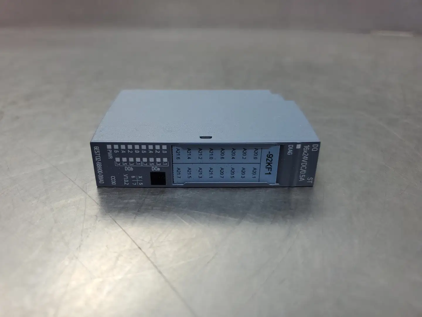 USED Siemens 6ES7132-6BH00-0BA0 DIGITAL OUTPUT MODULE