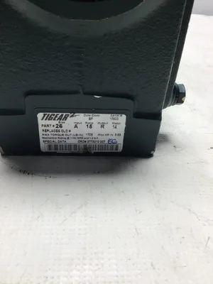 Dodge 26A15R14 Tigear2 Right Angle Speed Reducer -NOS