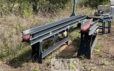 USED NEWMAN KM16 TRIM SAW