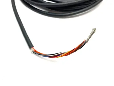USED KEYENCE SAFETY CURTAIN MAIN UNIT CONNECTION CABLE 5M NPN