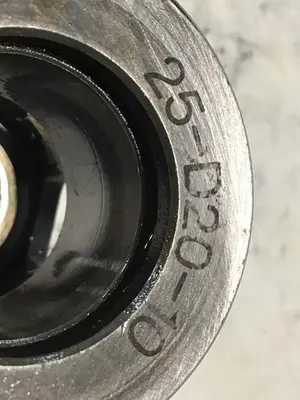 USED VICKERS 25-D20-10