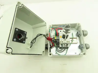 Vynckier Manual Motor Starter Protector Rotary Disconnect Switch Enclosure 7x7x6