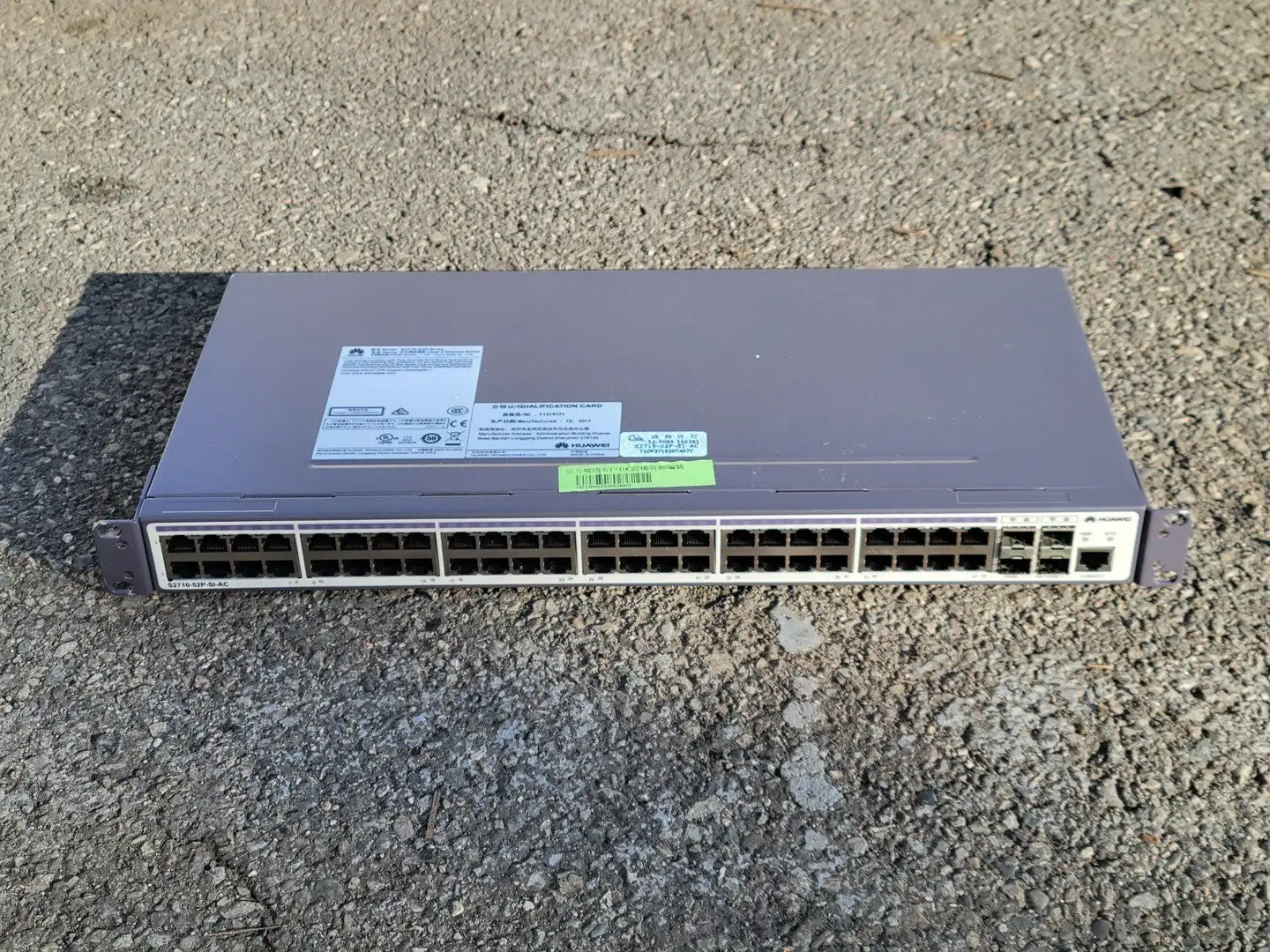 USED 2017 HUAWEI S2710-52P-SI-AC