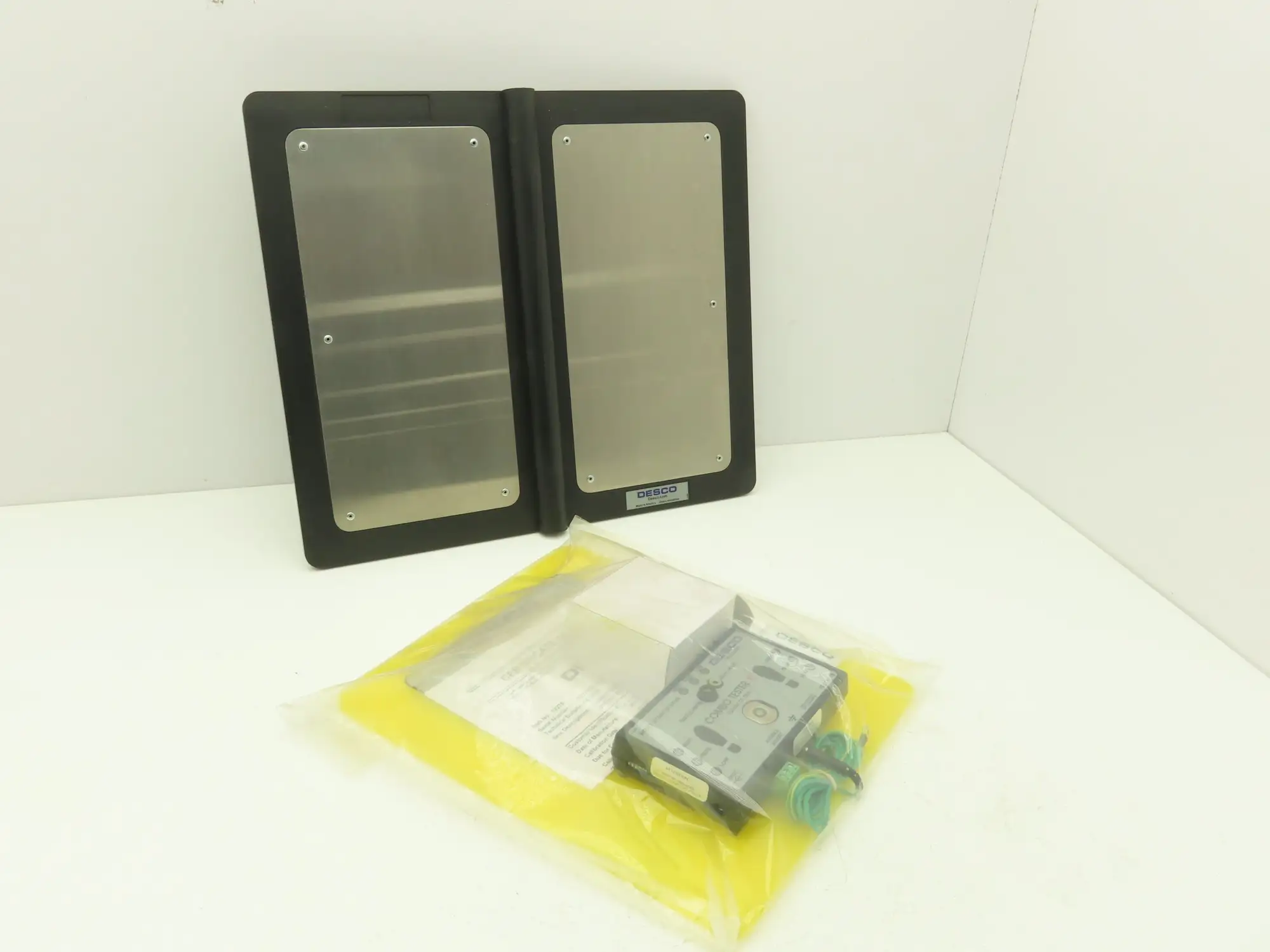 New | in-Stock DESCO _UNKNOWN_ Misc Electrical & Power Parts | Arrow Industrial #626871