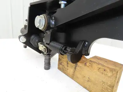 Hyster E80XN Forklift Brake Pedal & Master Cylinder & Bracket Assembly