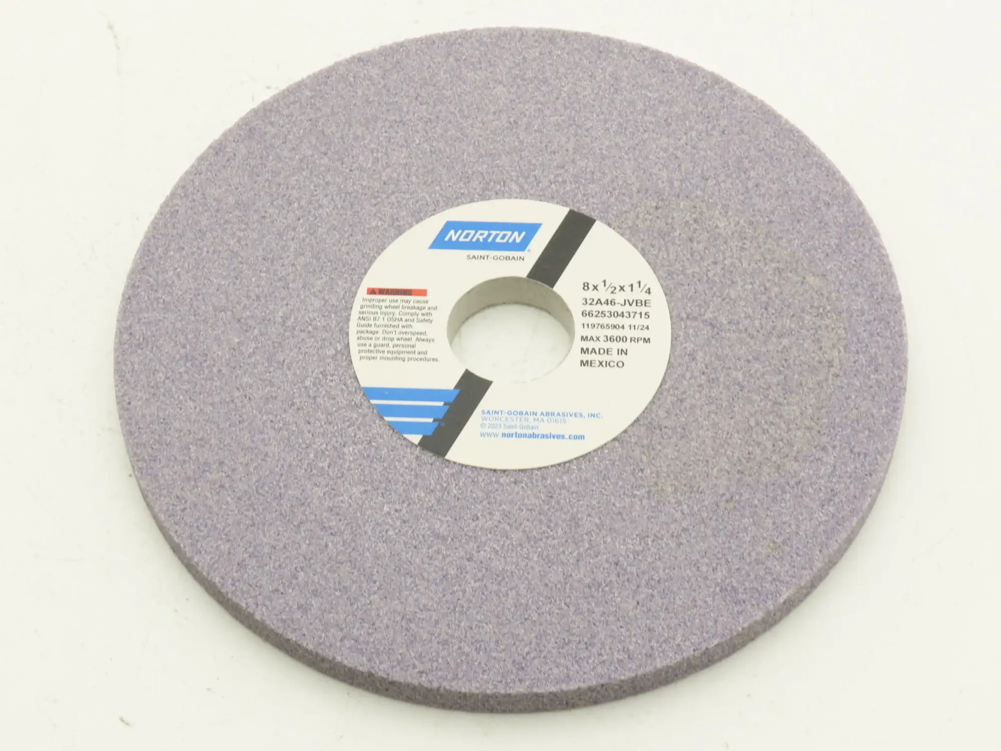 Norton 32A46-JVBE Tool Room Grinding Wheel 8"x 1/2"W x 1-1/4" Arbor  Lot of 10