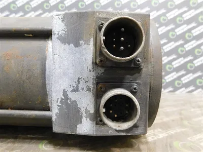 Allen Bradley 1326AB-B3E-11 AC Servo Motor 3.8 kW 3000RPM 153LB.IN. Used