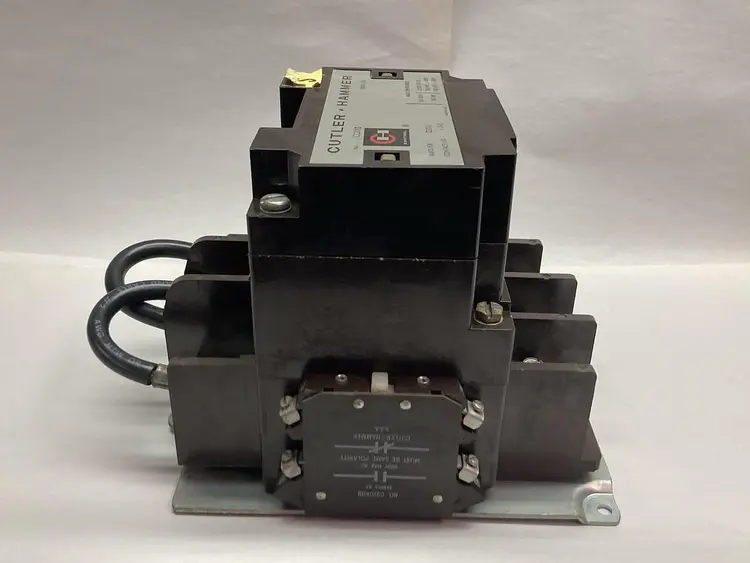 Used CUTLER-HAMMER C32KN3 Industrial Controls Ohio US | Surplus Asset Holdings #1502634