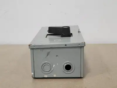 Used FEDERAL PIONEER 1336 Switchgears British Columbia CA | Lenmark #240889