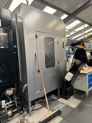 HURCO VMX60U CNC Machines | Bowland Trading Ltd (14)