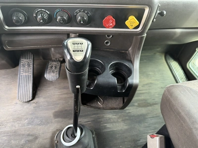 Used 2012 KENWORTH T800 TRUCK TRACTOR Conventional trucks Michigan US | Miedema Asset Management Group #1709439