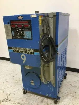 USED CINCINNATI MILACRON CDD-100