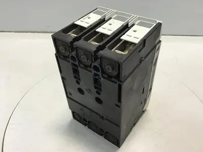 USED MOELLER NZM7A-150N-NA