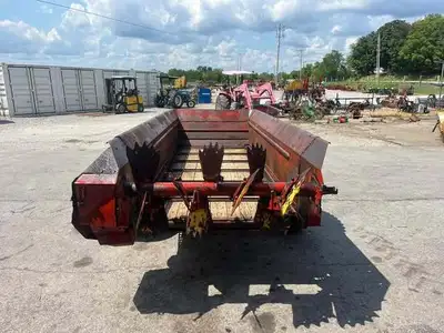 NEW HOLLAND 329 MANURE SPREADER Manure Spreader | County Equipment Company LLC (3)