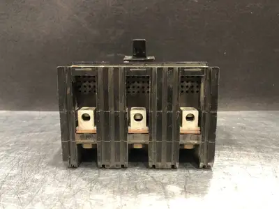USED SQUARE D FAL36040