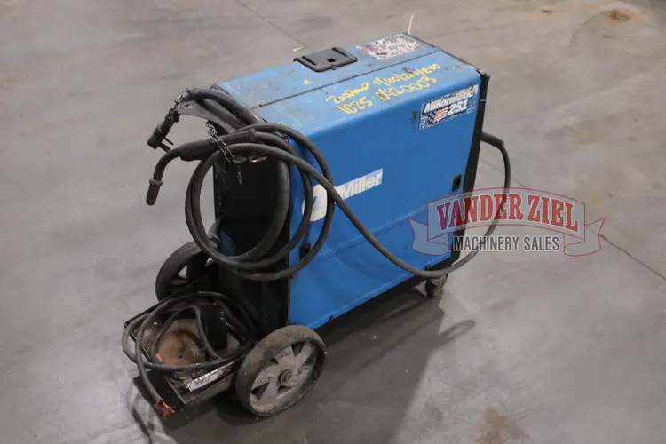 Used MILLER MILLERMATIC 251 Mig Welders Michigan US | Vander Ziel Machinery Sales #1262360