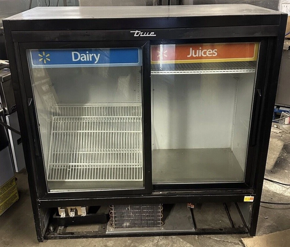 174-0097 True GDM-41SL-48-HC 2 Glass Door Self Contained Cooler