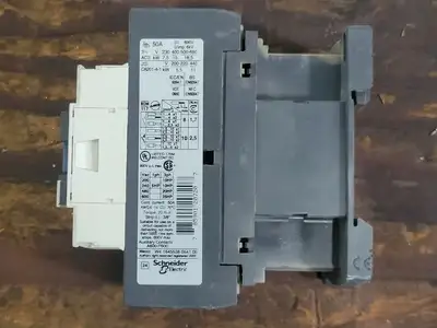 USED TELEMECANIQUE LC1D32