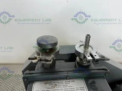 USED WELCH 1402 DUOSEAL BELT-DRIVEN ROTARY VANE VACUUM PUMP 115/230V