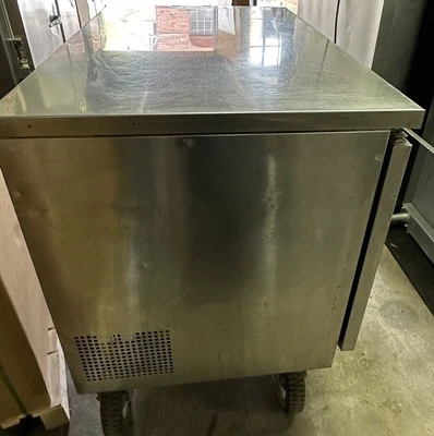 174-0096 Edesa EDUR-48 48” Undercounter Self Contained Cooler