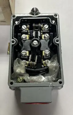 New | in-Stock NAMCO EA170-11100 Miscellaneous Equipment (Electrical & Power) | Surplus Asset Holdings #1203560