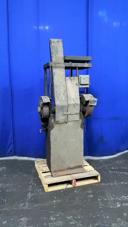Used _UNKNOWN_ _UNKNOWN_ Pedestal Type Grinders (Double End) Ohio US | HGR 24 #1335367