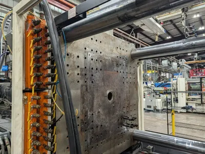 Used 2015 NISSEI FVX660III-400L Injection Molding Machines California US | Machinery Network #1455609