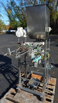 USED AUTOPROD TWIN PISTON FILLER AP-2