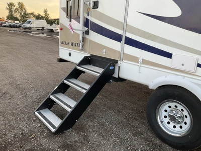 Used 2007 MAKO 29 FRBW Campers, Caravans, Motorhomes Michigan US | Miedema Asset Management Group #1437549