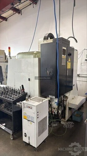 Used 2011 HURCO VM20 Vertical Machining Centers Illinois US | Meadoworks #1492078