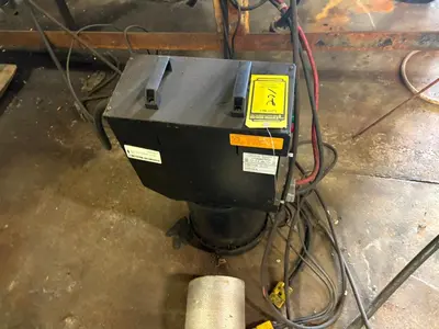 Used _UNKNOWN_ _UNKNOWN_ Battery Chargers Ohio US | Myron Bowling Auctioneers Inc #1504447