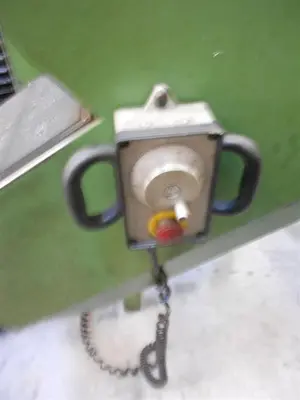 USED MAHO MH 500C X: 500 - Y: 400 - Z: 300MM CNC