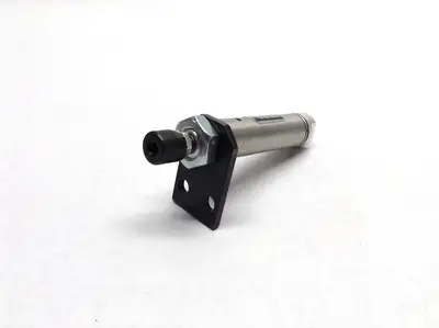 Used Parker WD504421 Pneumatic Cylinders Michigan US | Maverick Industrial Sales #1400021