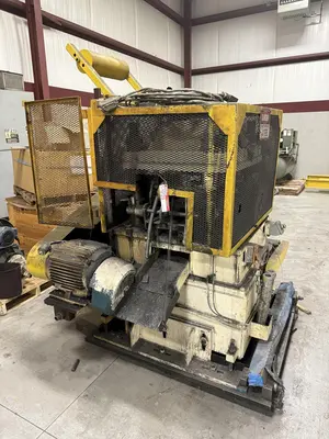 40 TON RLM MODEL #R40 4-POST CUTOFF PRESS & SERVO DIE ACCELERATOR: YOBRO #23887