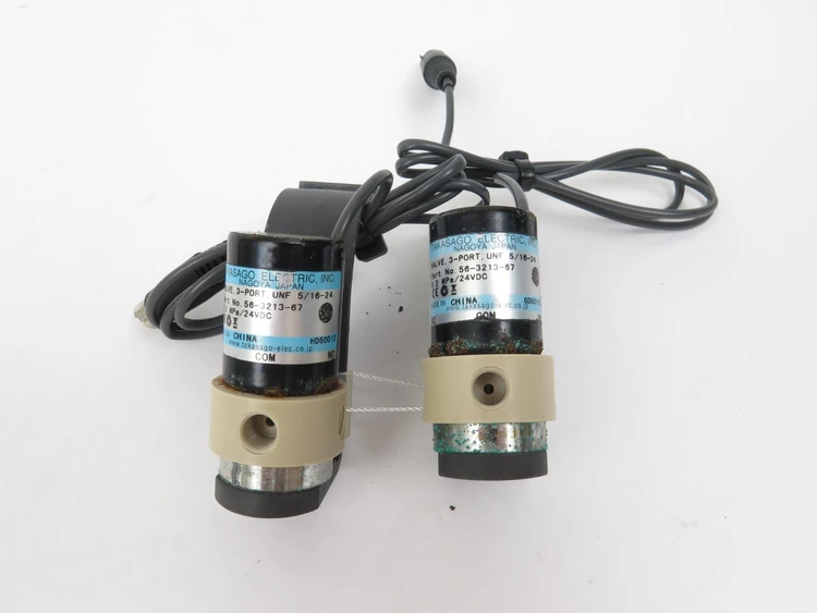 Used Takasago Valve, 3-port, UNF 5/16-24 Chromatography Data Systems California US | ANACAPA EQUIPMENT BROKERS, INC #1183755