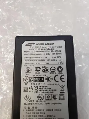 USED SAMSUNG S22A300B