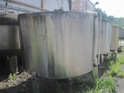 Tovaren Potravinarskach Stroju Svidnik Tanks SS Europe 0-4,999 Litres | Perry Equipment (3)