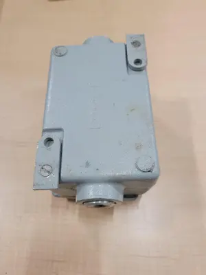 Used APPLETON ECSK-K1 Switchgears British Columbia CA | Lenmark #238611
