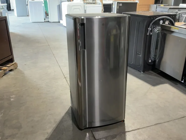 Used LG LR0NC0605V Refrigerators Michigan US | Miedema Asset Management Group #1320921