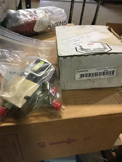 New | in-Stock INGERSOLL-RAND VALVE ASSEMBLY - 51909299 Pump & Valve Parts Pennsylvania US | East West Machinery & Drilling #1416704