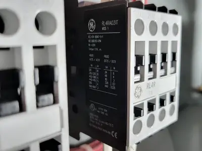 Vacuum Contactor 5 kV x 400 Amps w/ 1200 Amp Load Interrupter & Controller