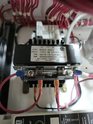 10 hp, 600V, 30A, 3-Ph FVNR Starter, Size 1 Bucket for Freedom 2100 MCC Frame